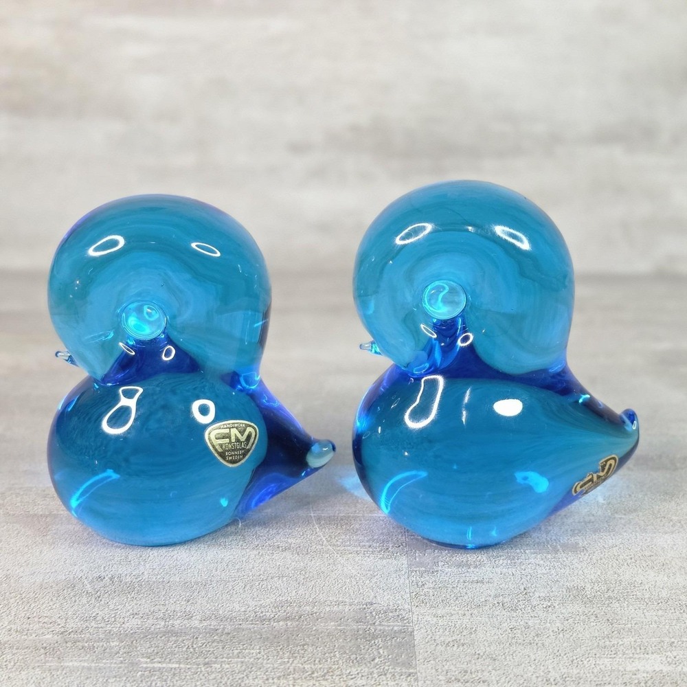 Pair Vtg FM Konstglas Blue Art Glass Pippi Duckling Paperweight - Ronneby Sweden